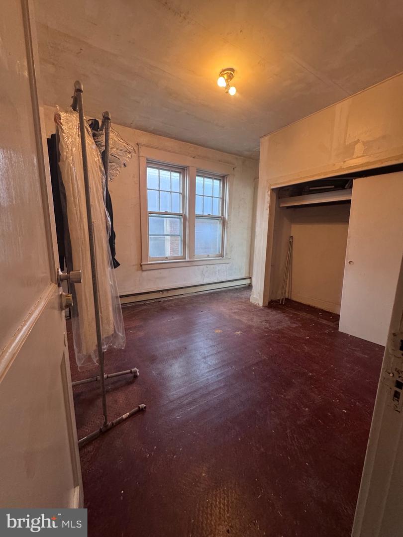1821 State St Property Photo 13