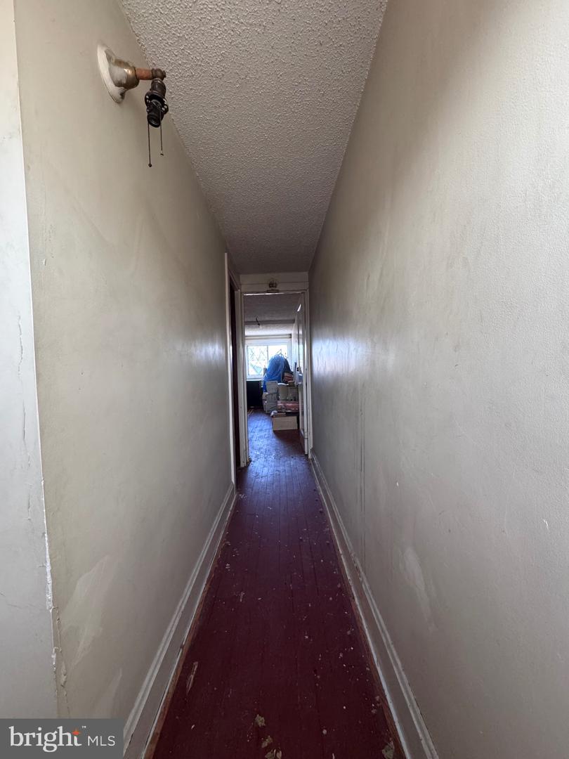 1821 State St Property Photo 17