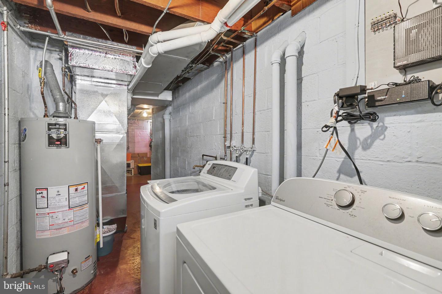 2104 Berryhill St Property Photo 22
