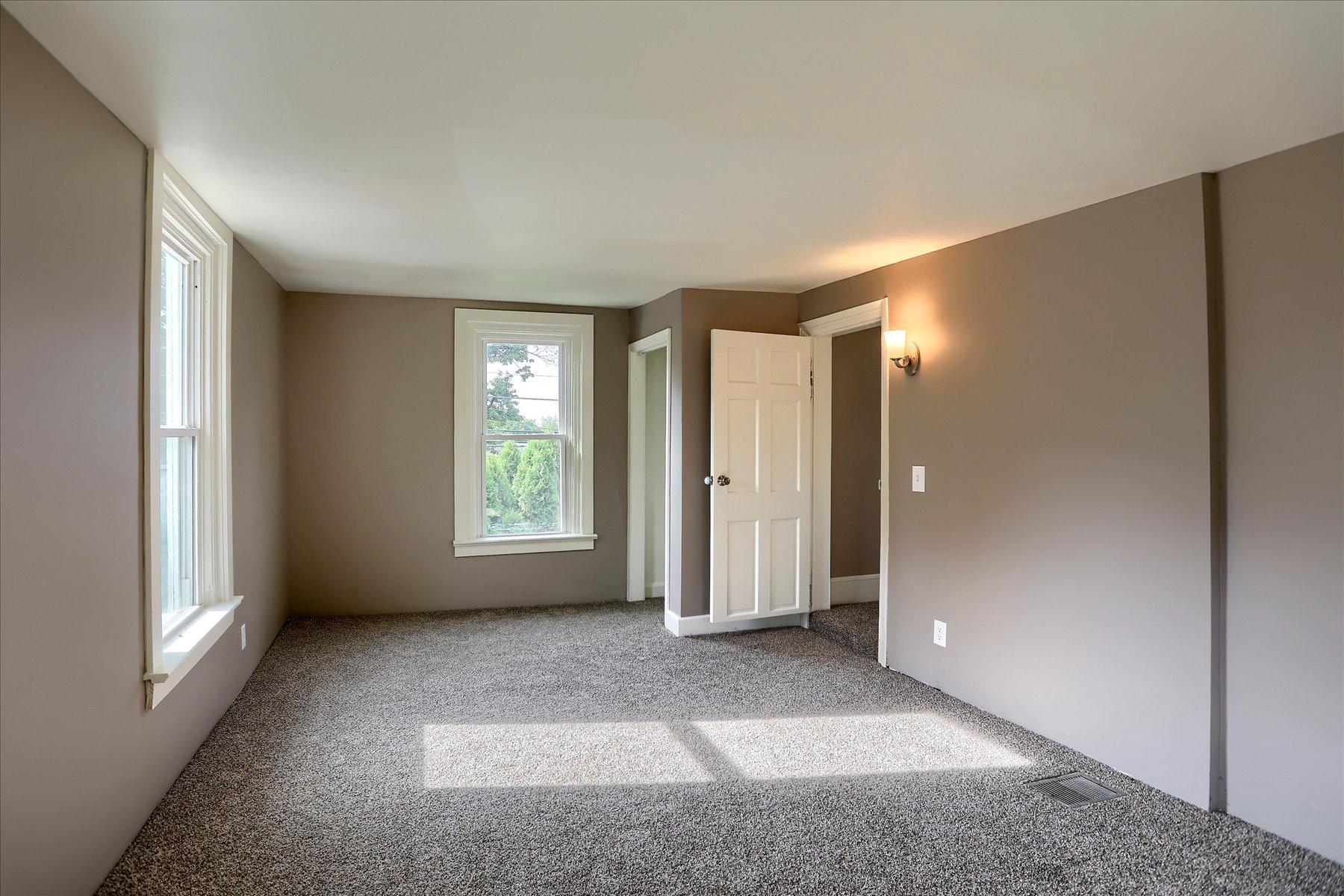 801 N Mountain Rd Property Photo 32