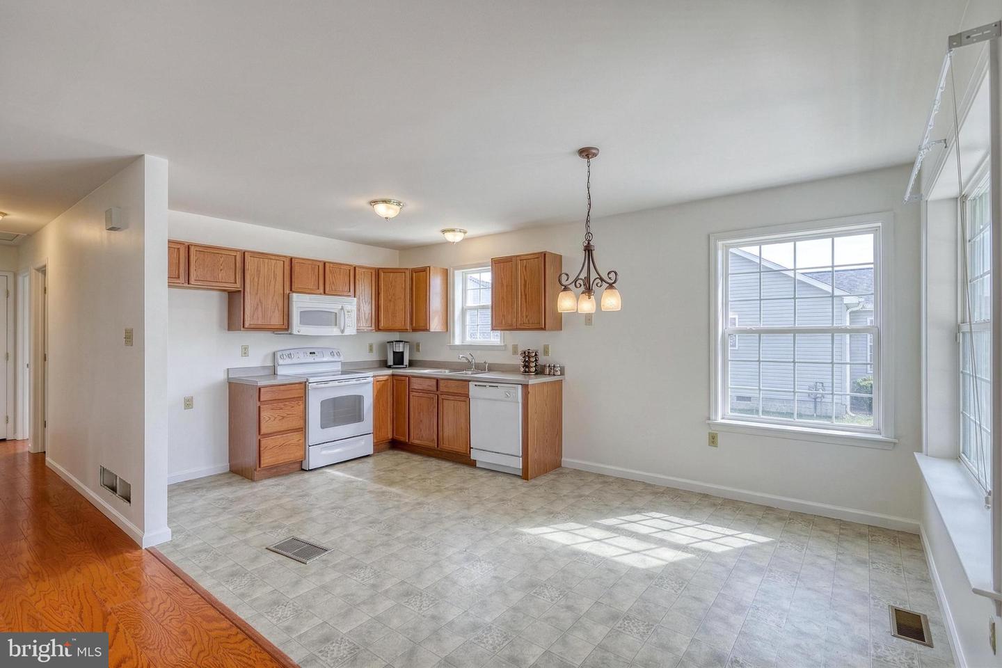 213 Market St Property Photo 10