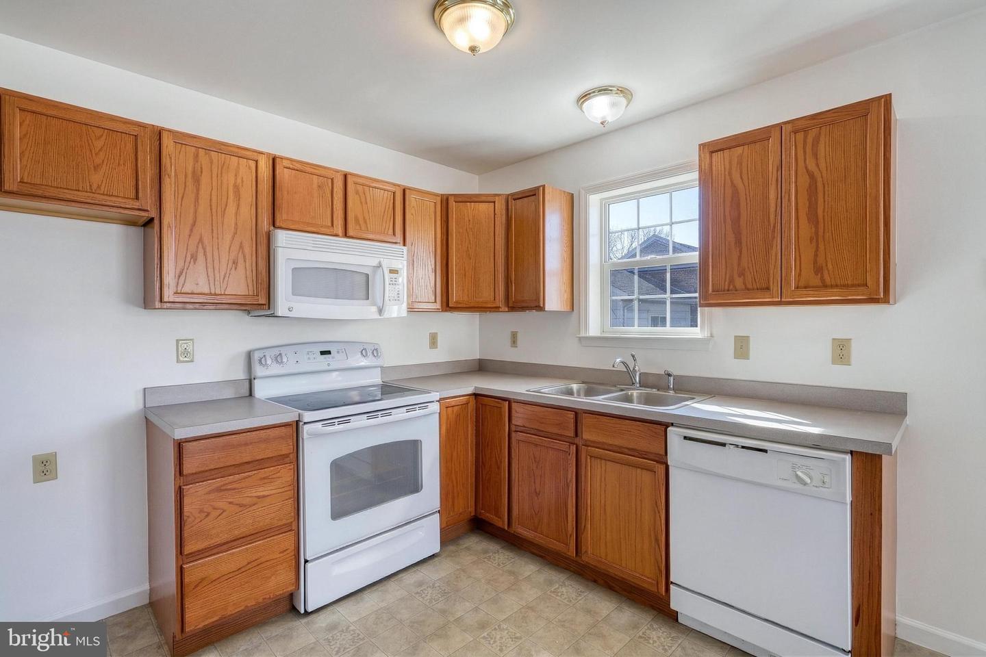 213 Market St Property Photo 11