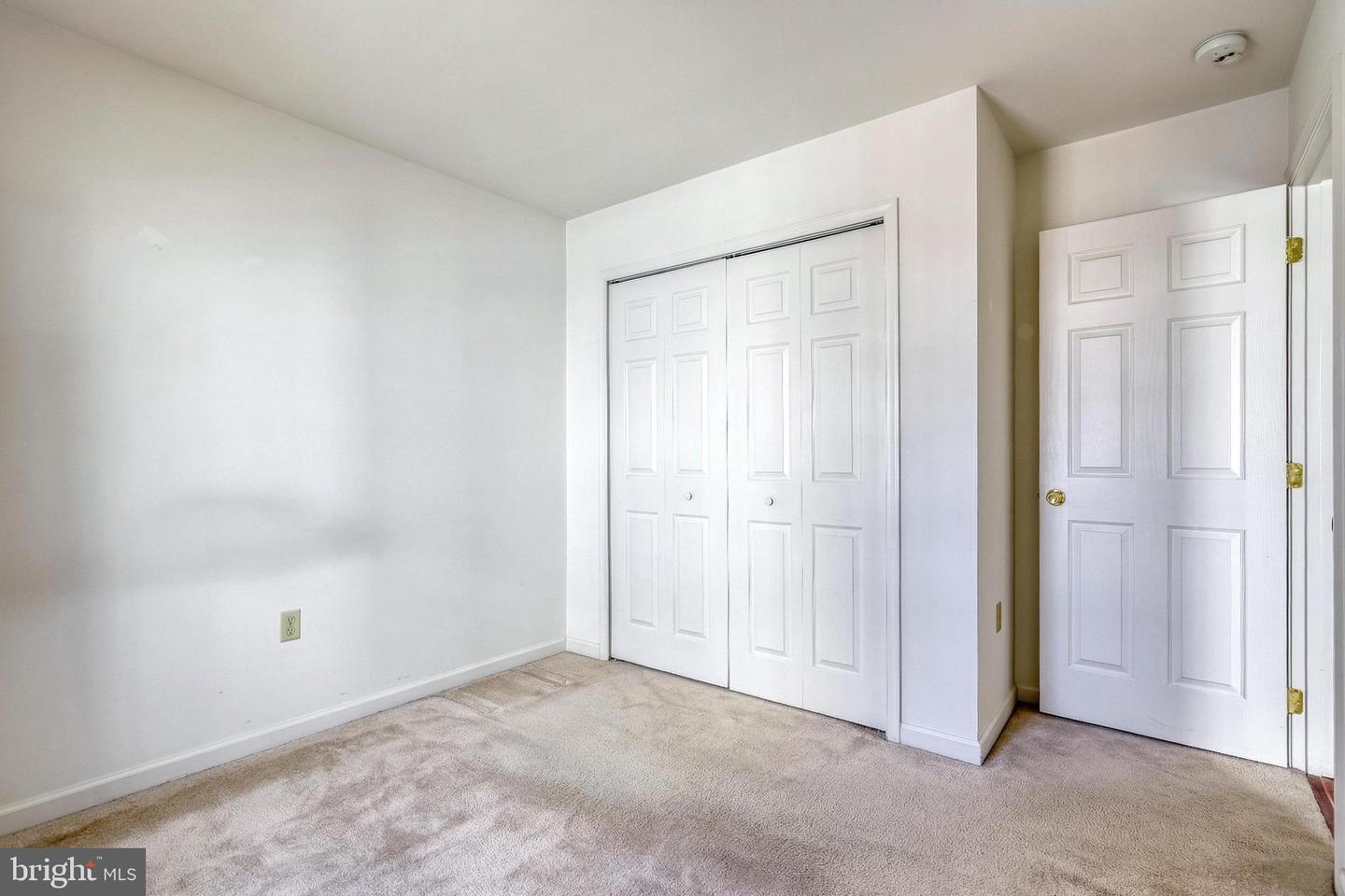 213 Market St Property Photo 21