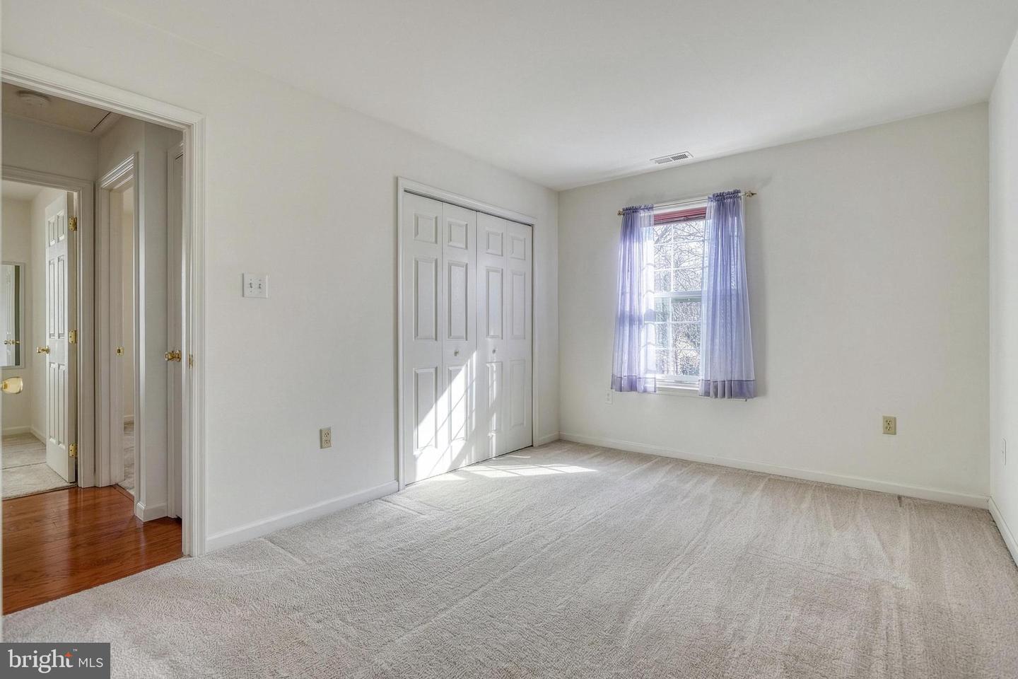 213 Market St Property Photo 23