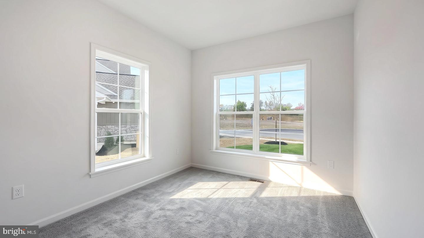 7837 Oak Brook Dr Property Photo 22