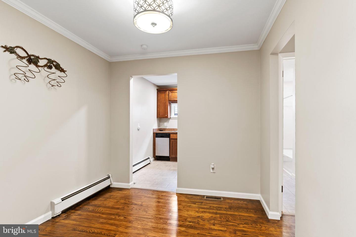 3643 N Front St Property Photo 11