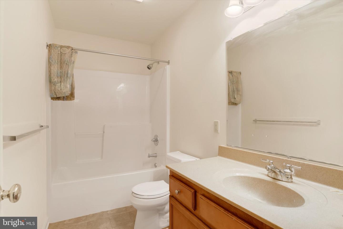576 Kelker St Property Photo 15