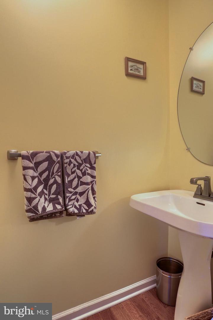 315 Kent Dr Property Photo 42