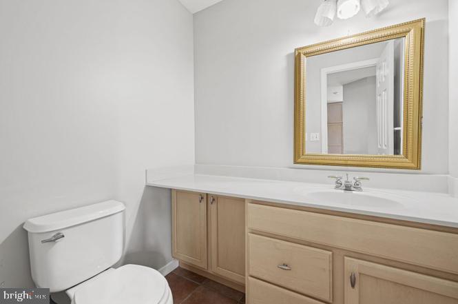 262 Crescent Dr Property Photo 6