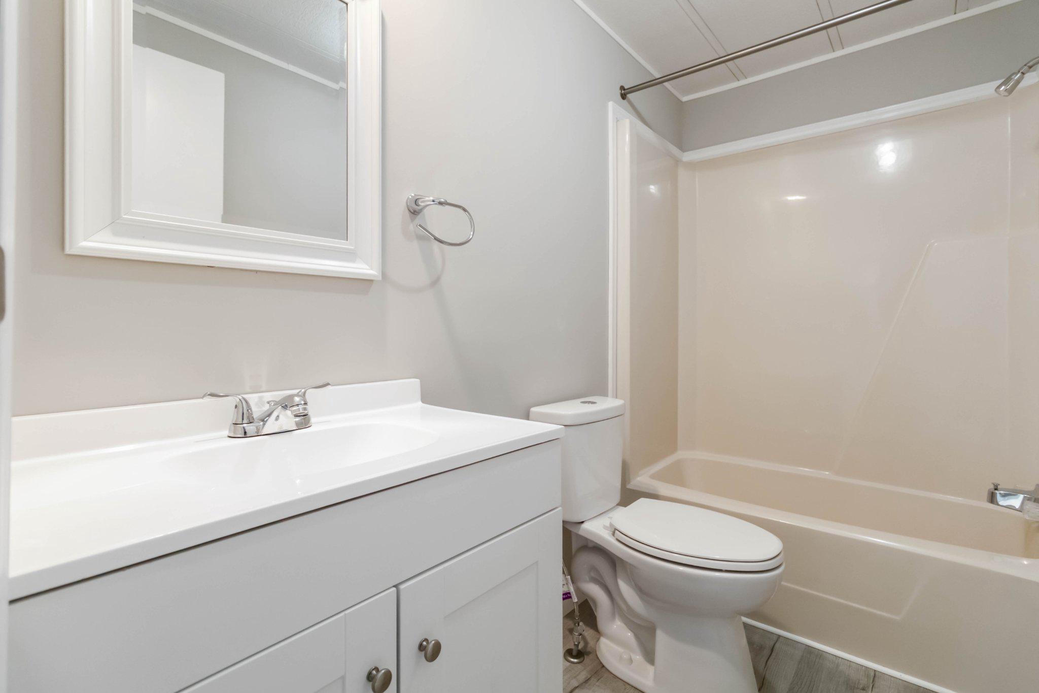 2 Rose Ave Property Photo 15