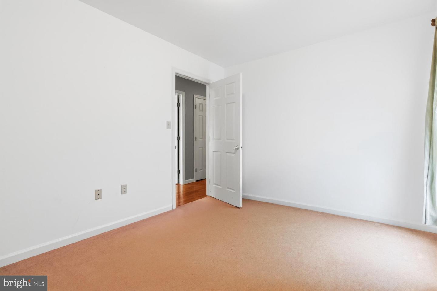 1221 Jill Dr Property Photo 25