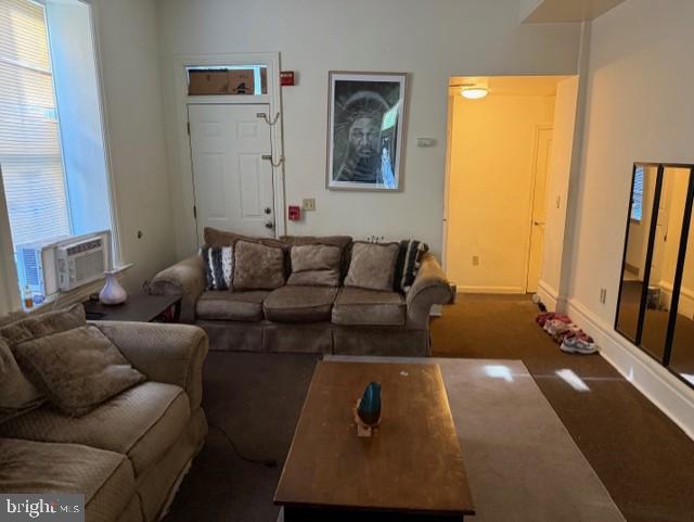 1330 Derry St Property Photo 10