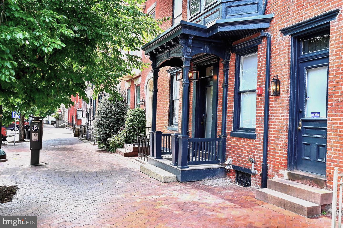 130 State St Property Photo 2