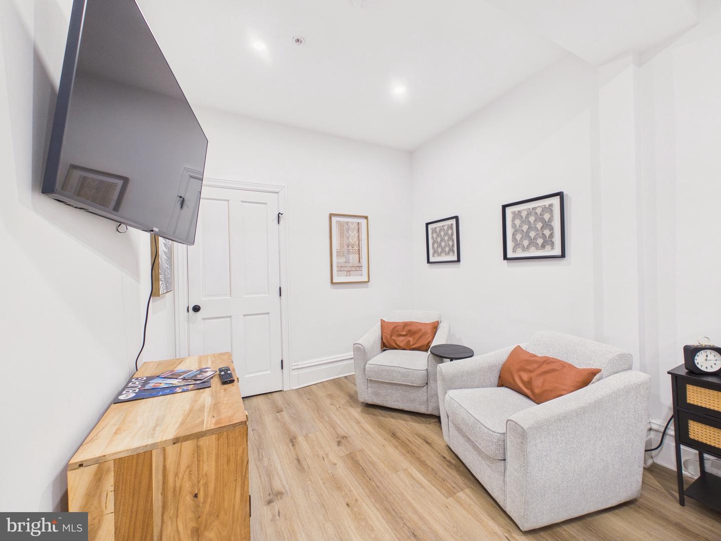 130 State St Property Photo 15
