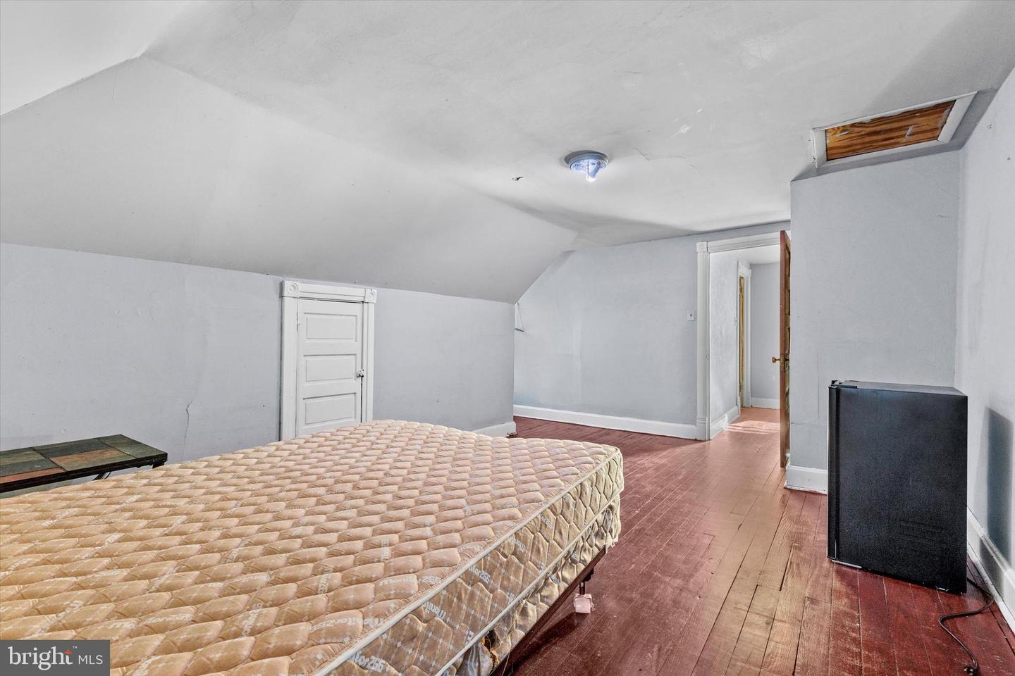 241 Maclay St Property Photo 20