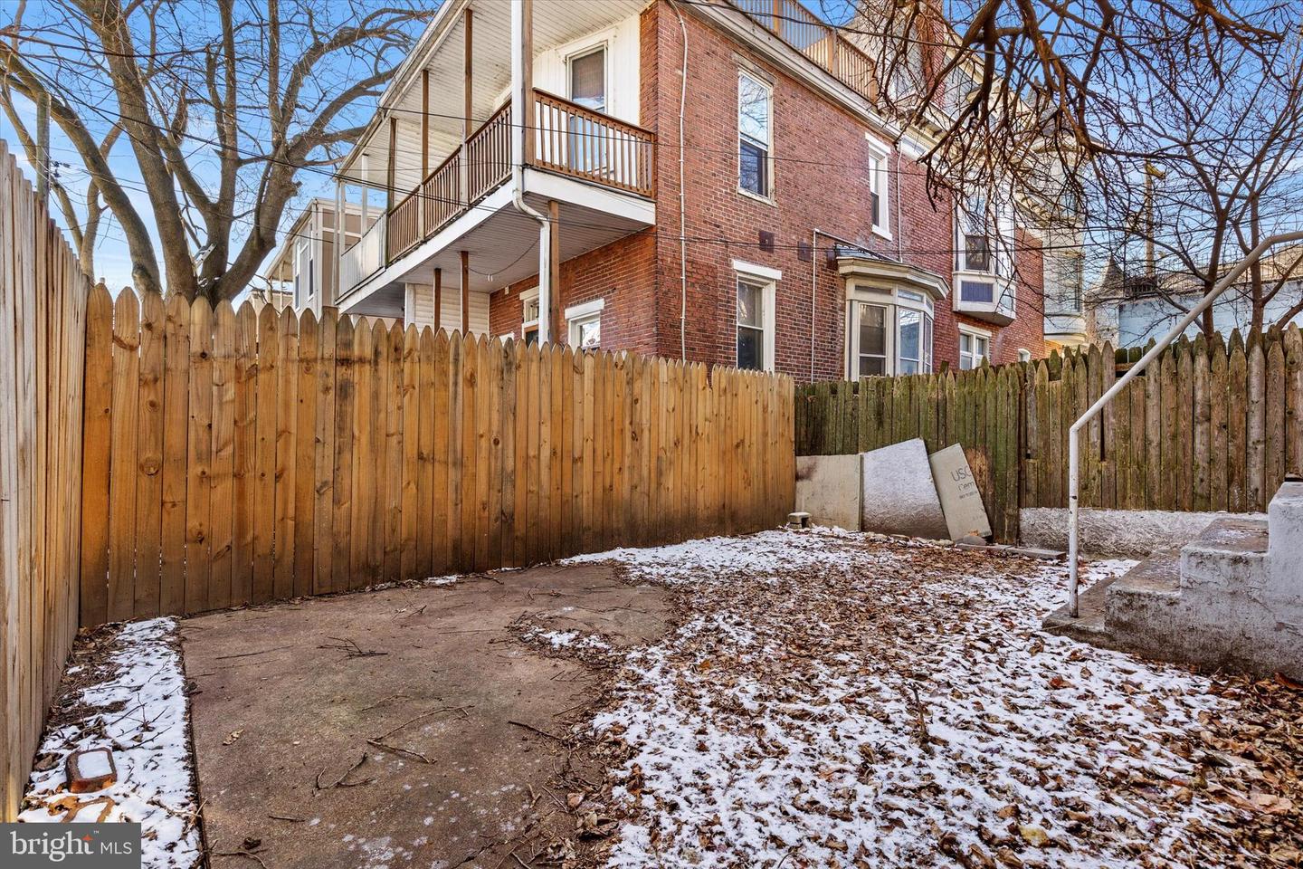 241 Maclay St Property Photo 34