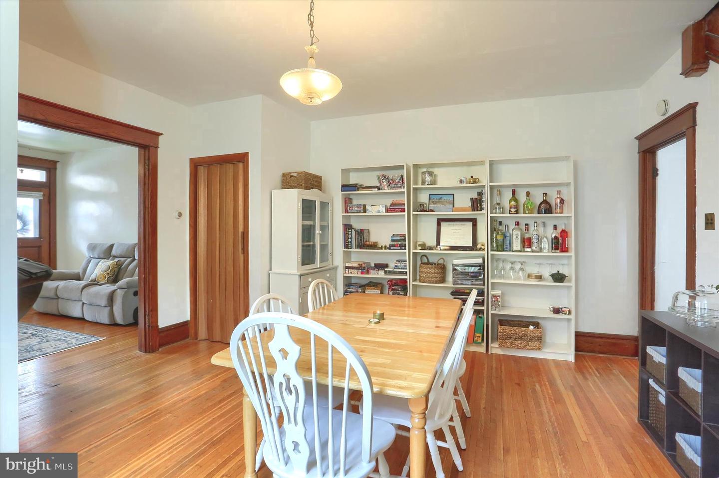 308 Lewis St Property Photo 12