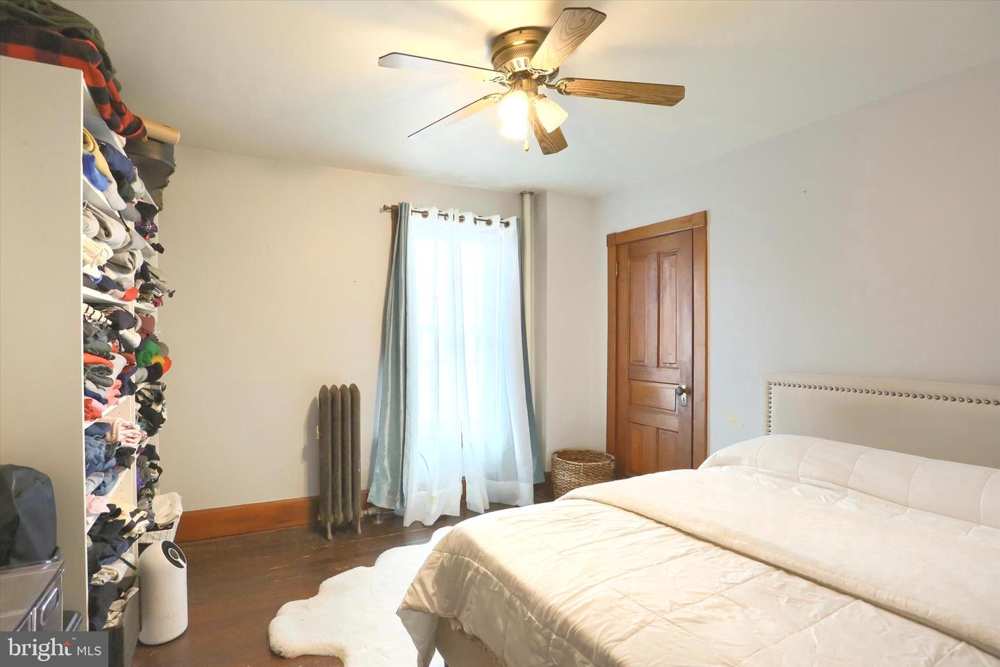 308 Lewis St Property Photo 22