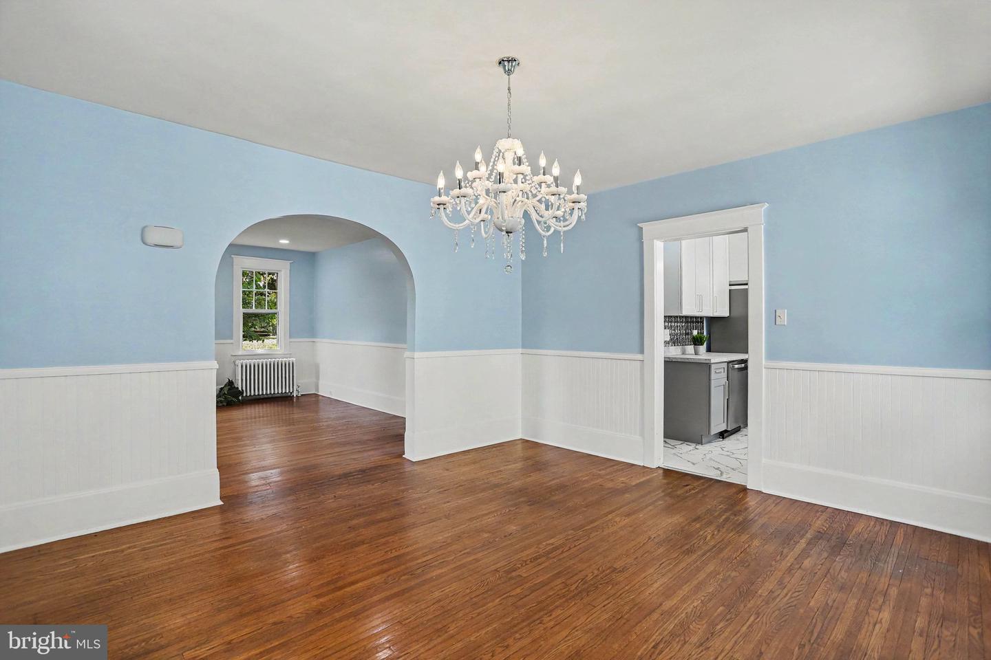 941 State St Property Photo 11