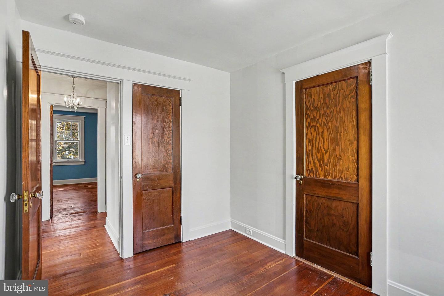 941 State St Property Photo 16