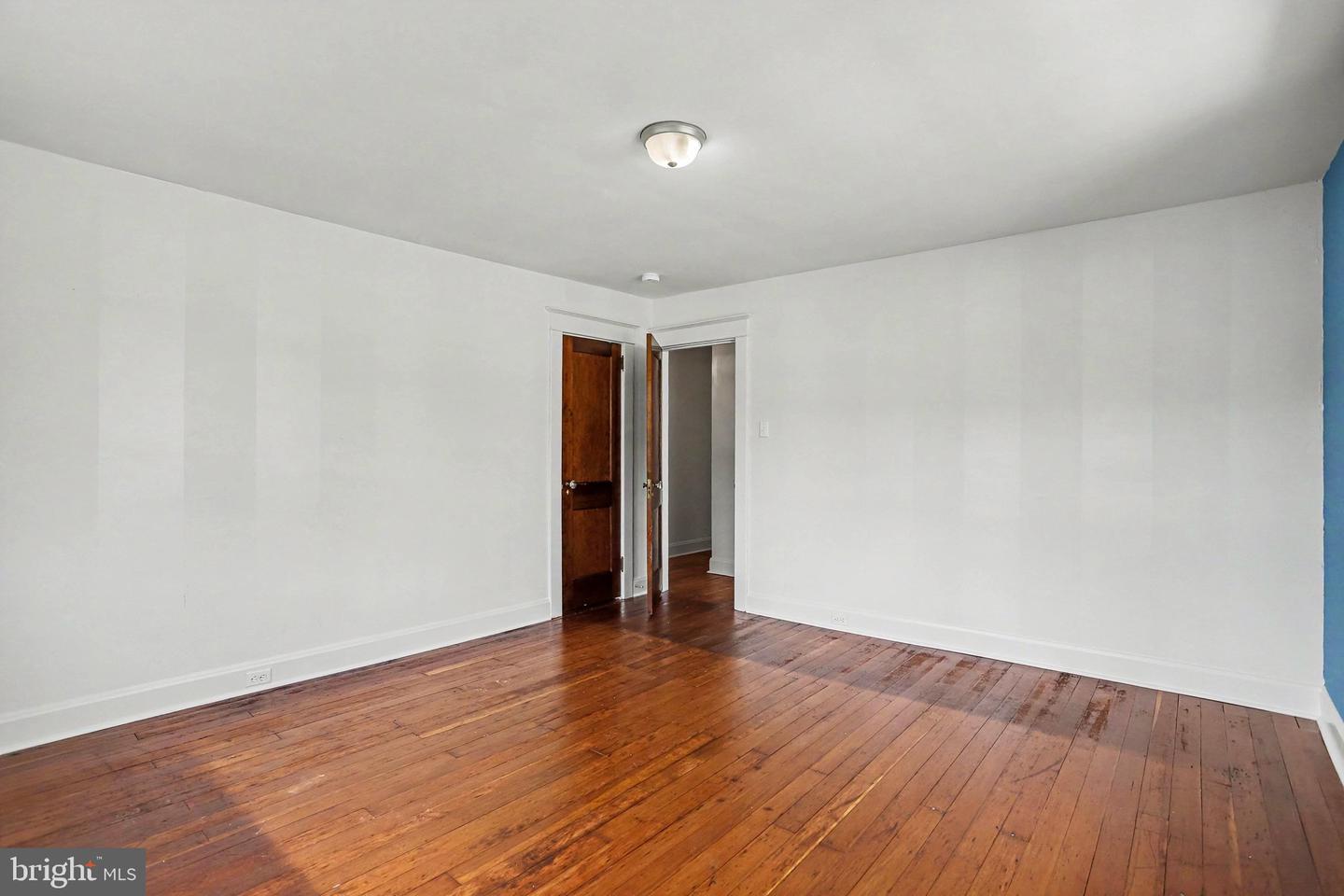 941 State St Property Photo 19