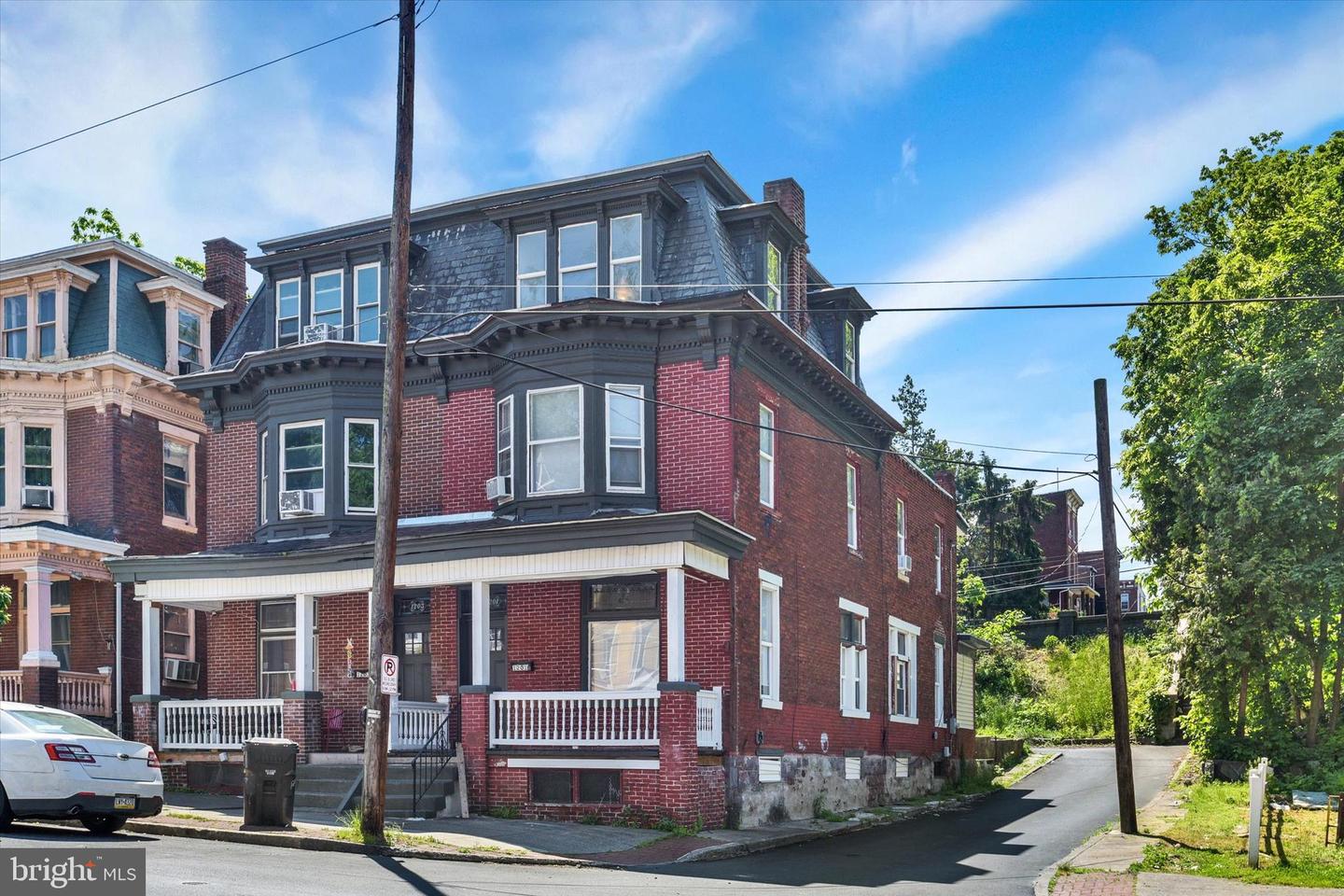1201-1203 Market St Property Photo 1