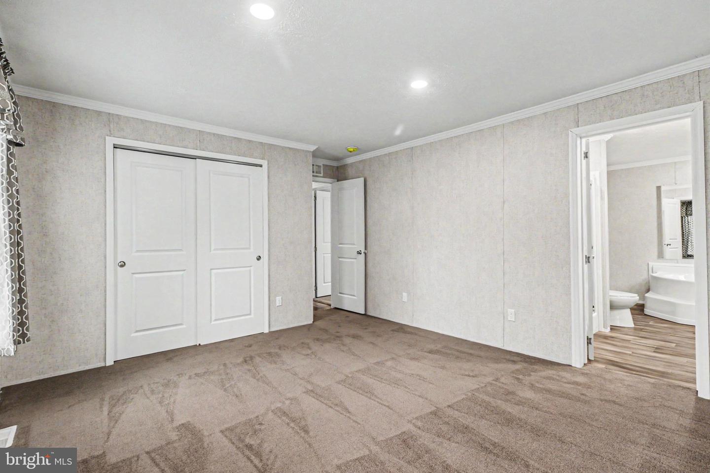 38 S Elmer Ave Property Photo 10