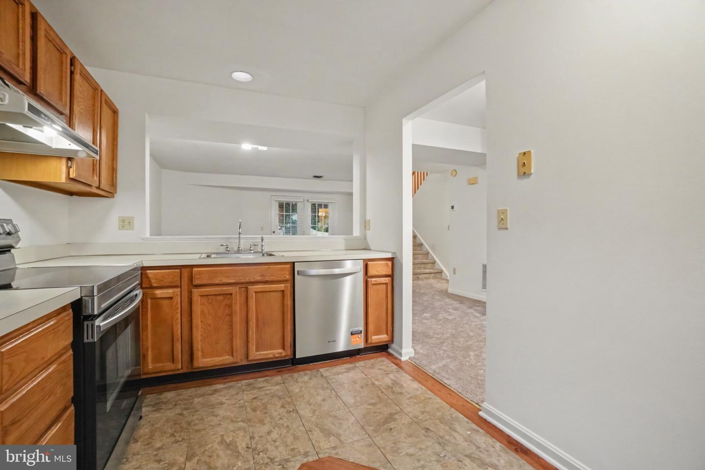 1918 Wexford Rd Property Photo 4