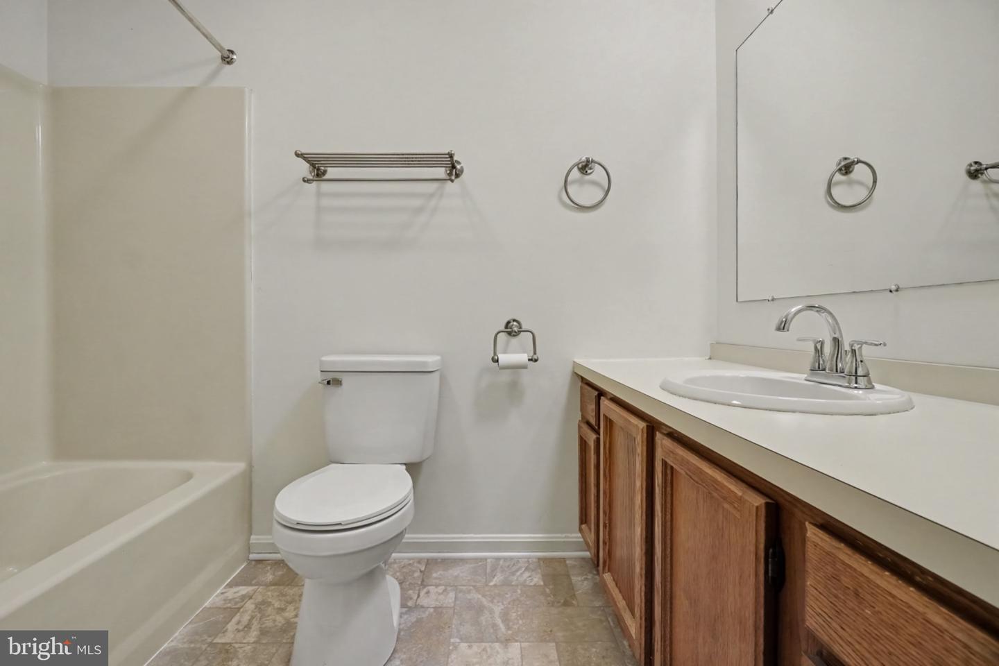 1918 Wexford Rd Property Photo 17