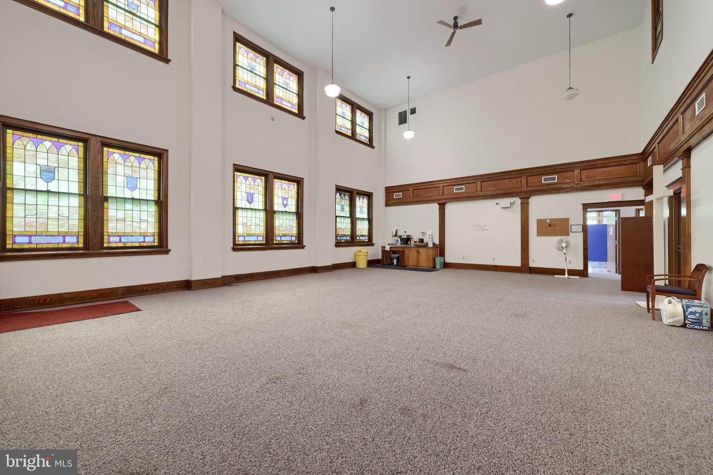 170 2nd St Property Photo 31