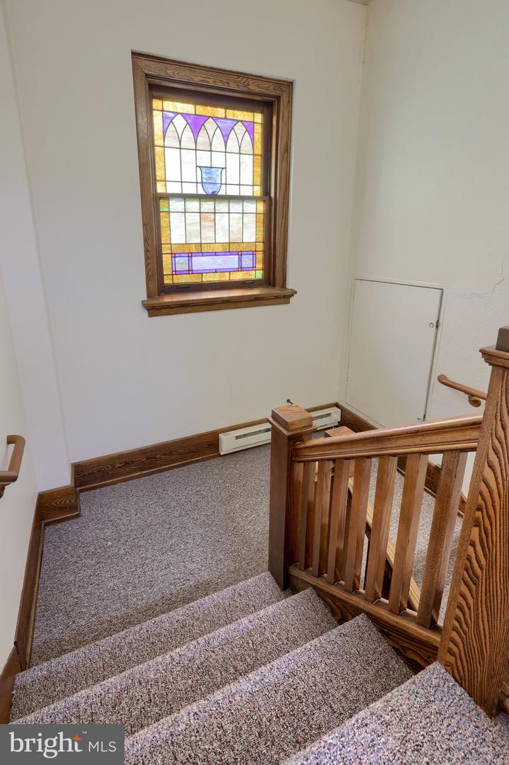 170 2nd St Property Photo 44