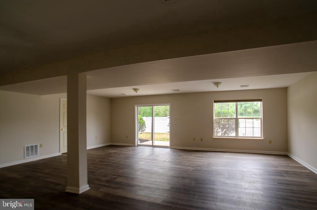107 Peregrine Ln Property Photo 17