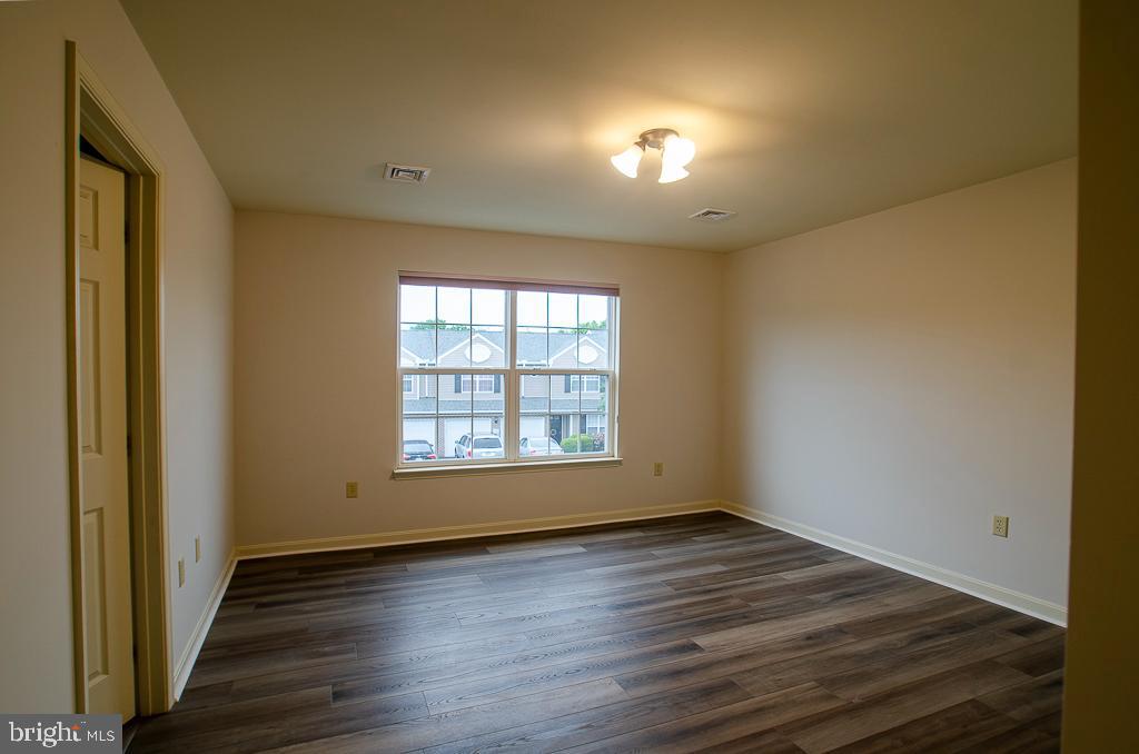 107 Peregrine Ln Property Photo 20