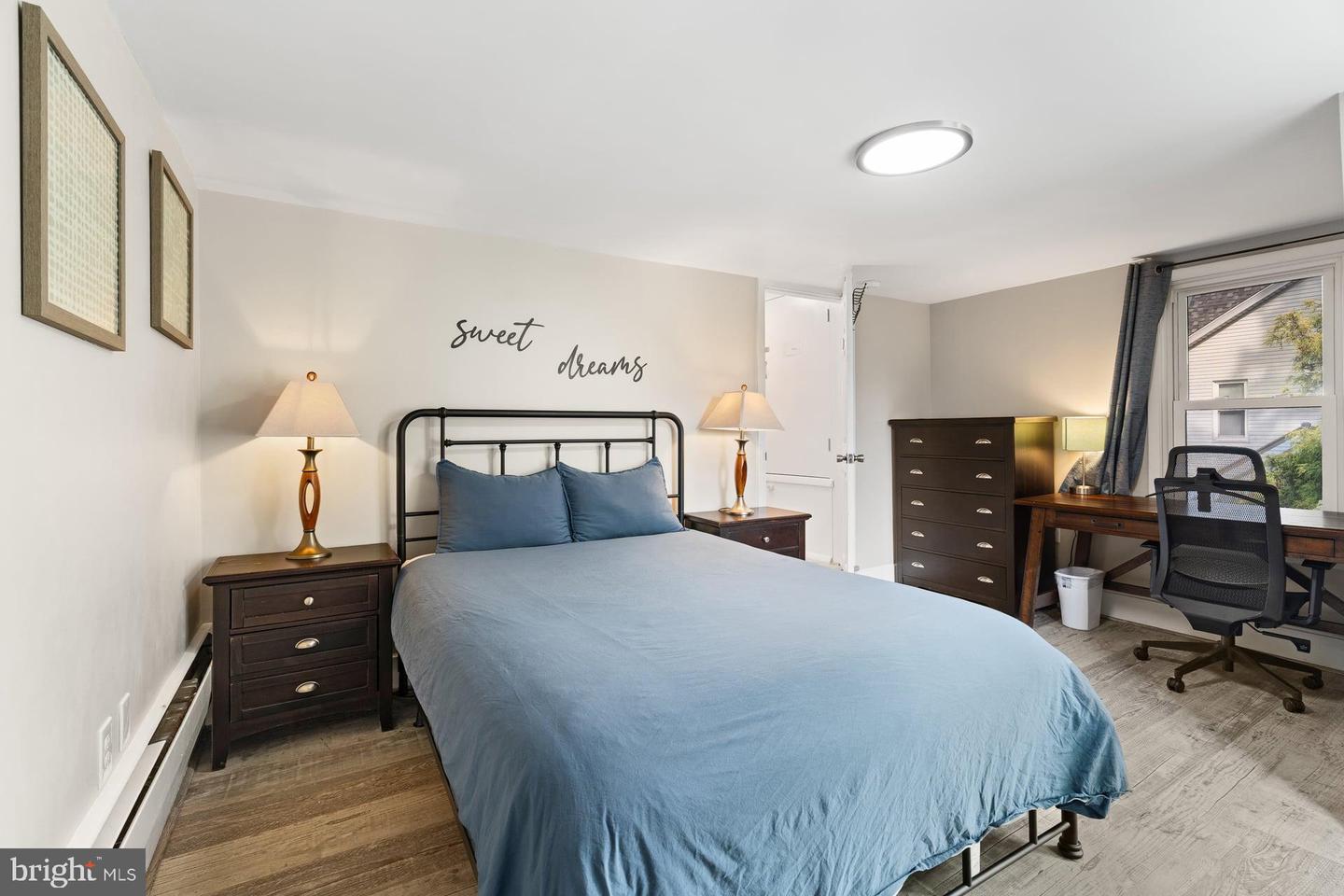 34 Half Street Property Photo 19