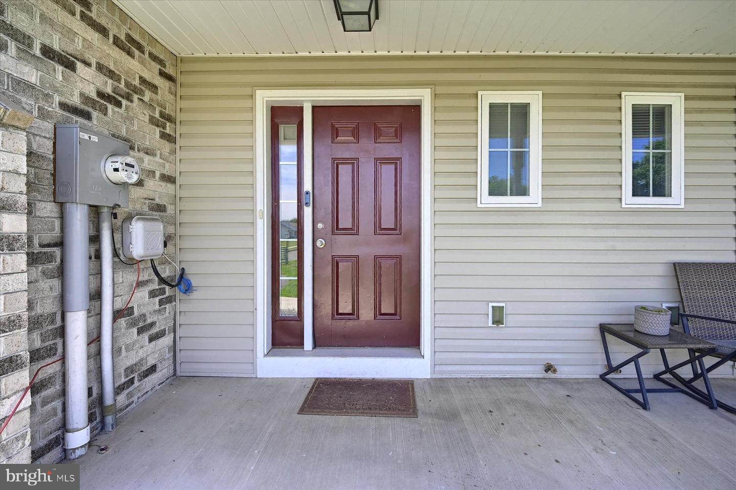 48 Dustin Dr Property Photo 5
