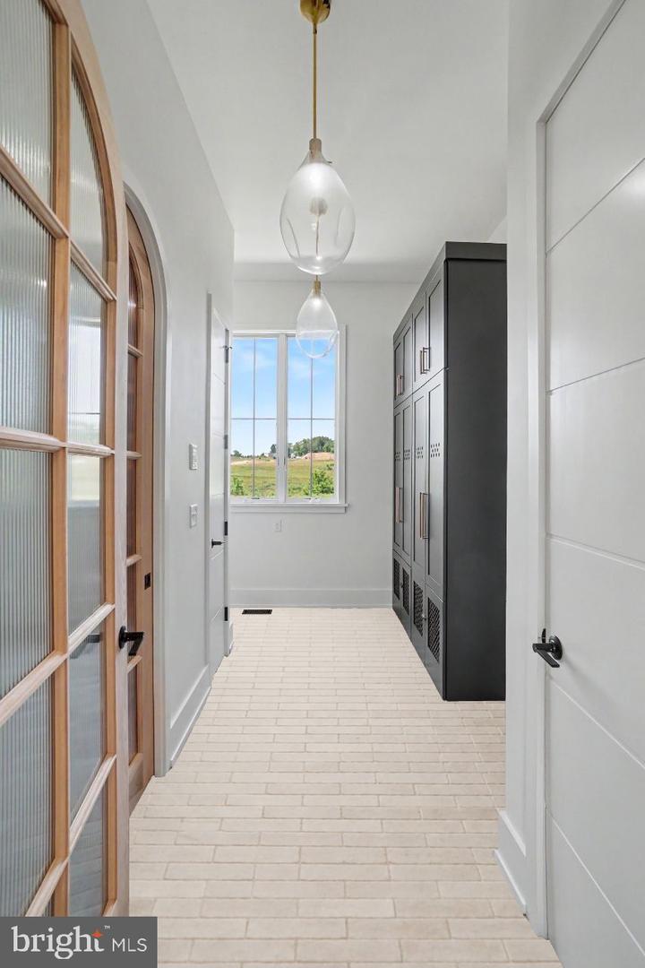 114 Jillian Way Property Photo 10