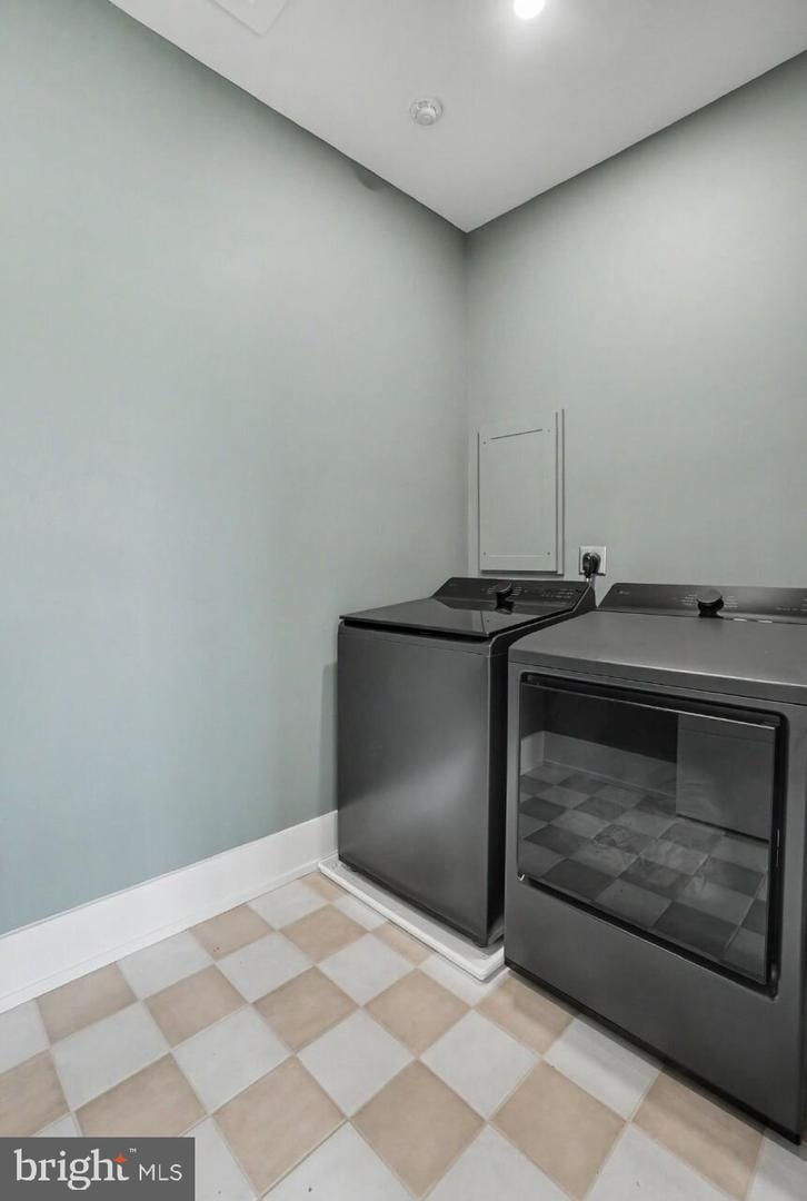 114 Jillian Way Property Photo 13