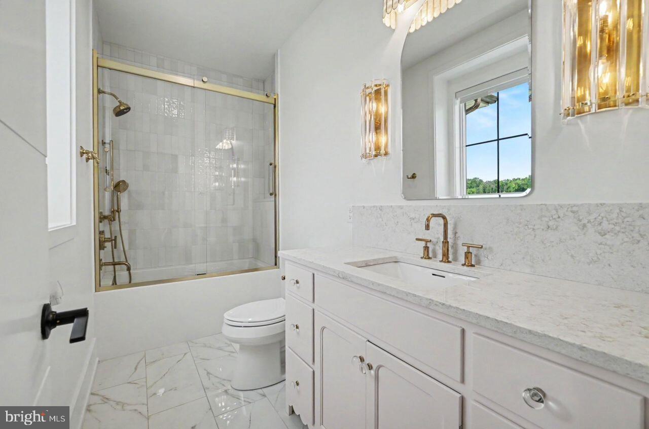 114 Jillian Way Property Photo 24
