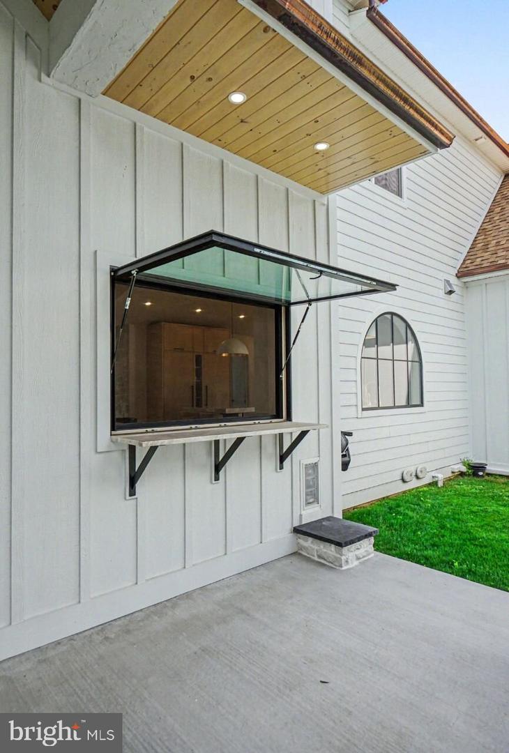 114 Jillian Way Property Photo 35