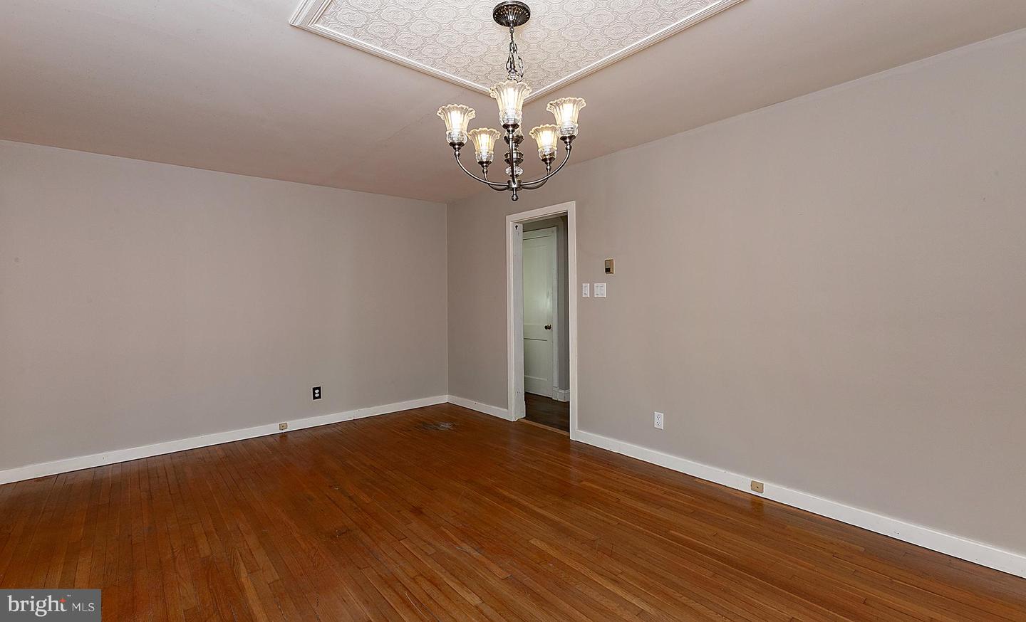 171 S Hanover St Property Photo 5