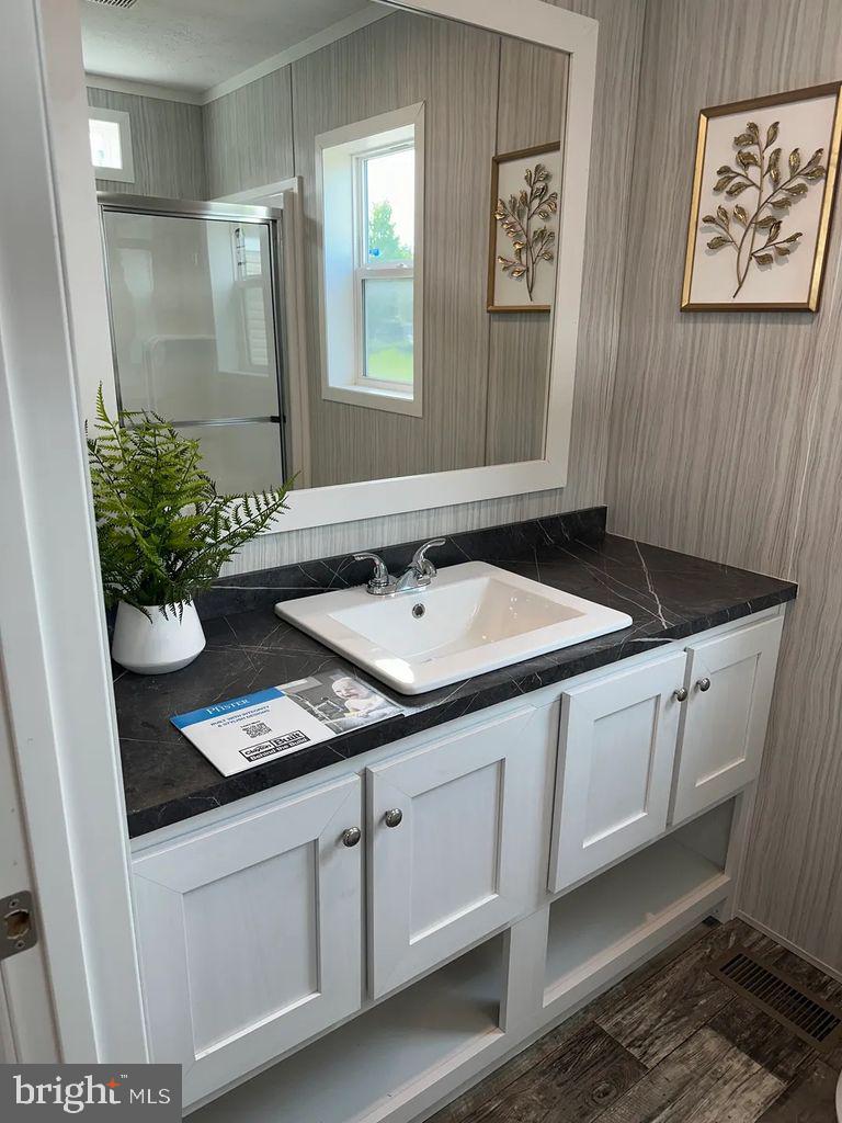 183 Eby Ln Property Photo 9