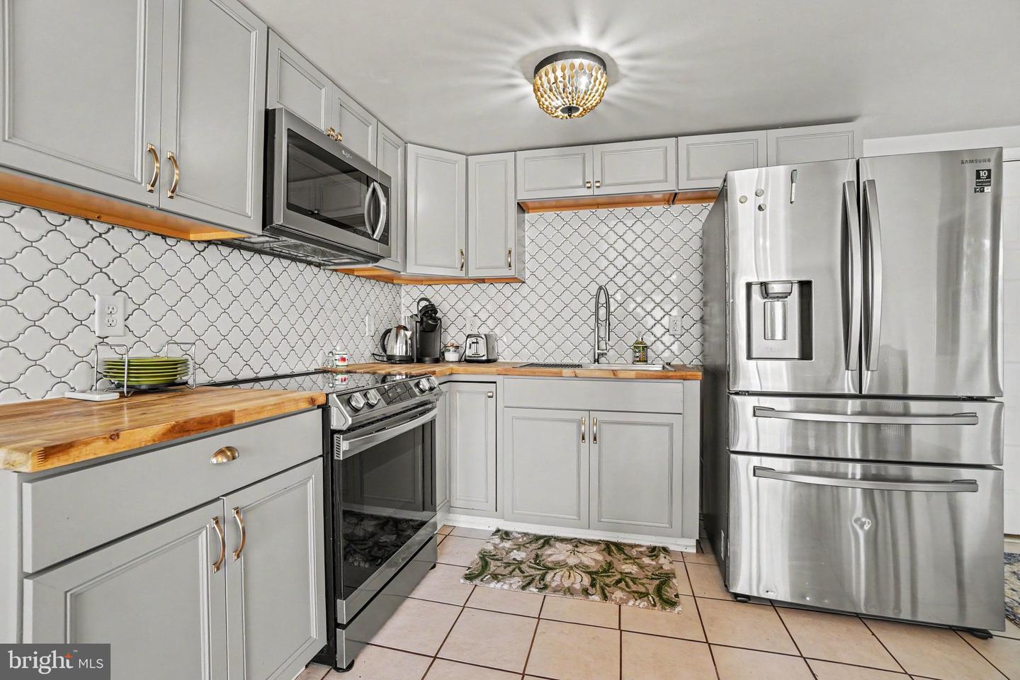 33 Williams St Property Photo 30