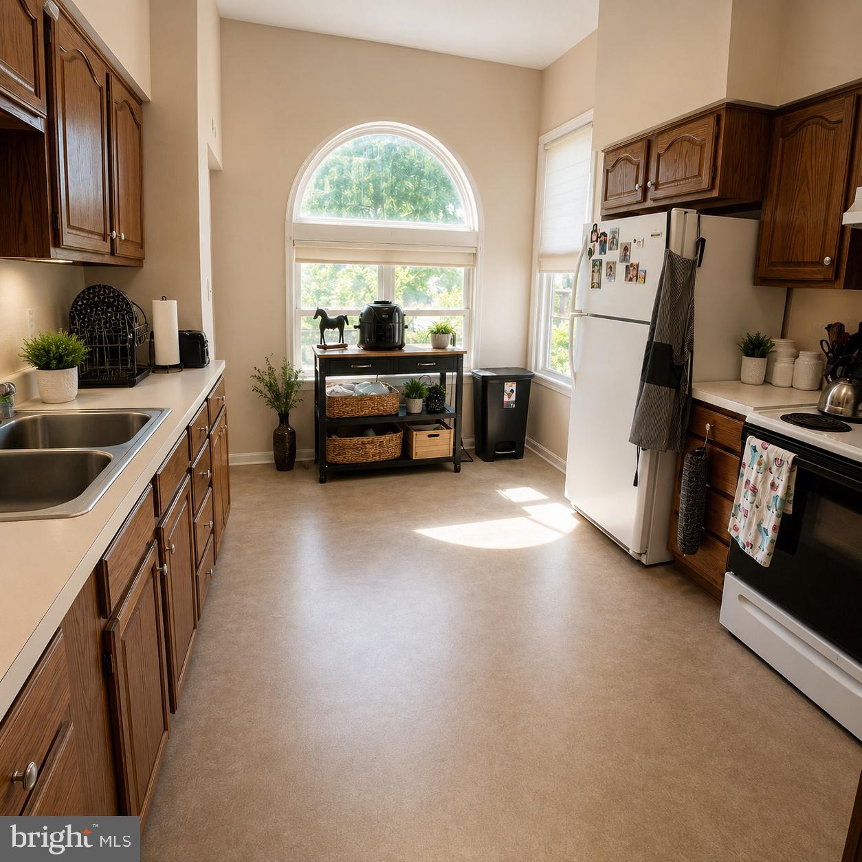 483 N Front St Property Photo 16