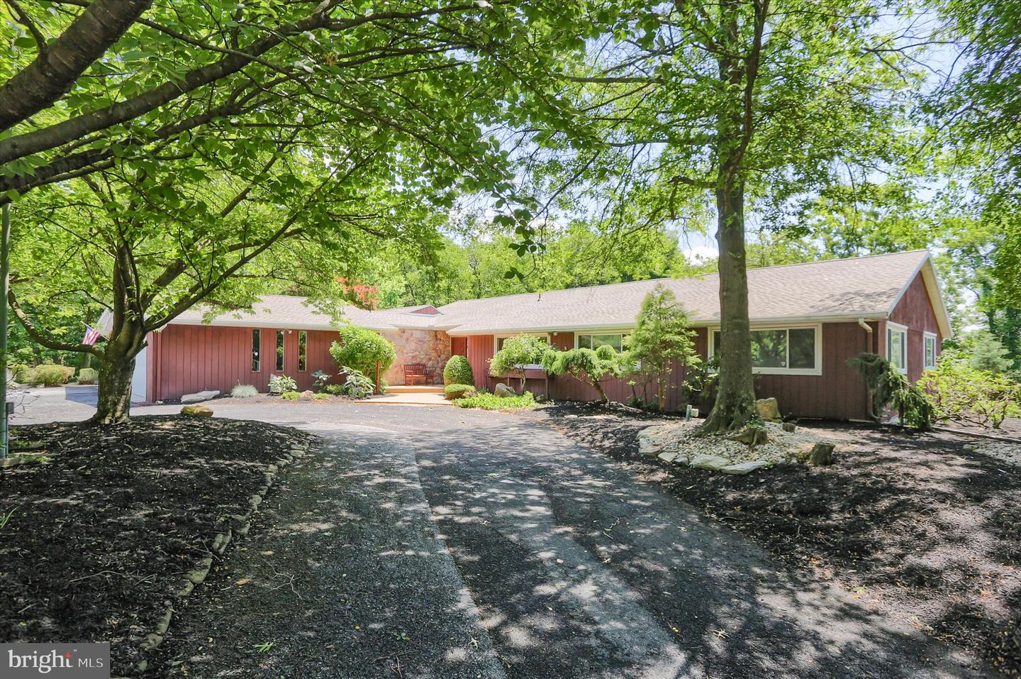 4225 Orchard Hill Rd Property Photo 1