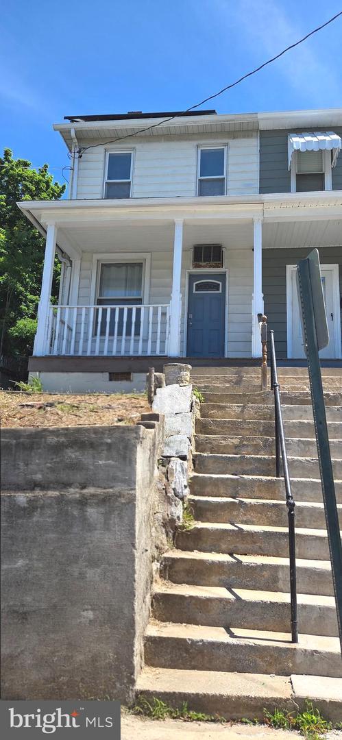 117 Penn St Property Photo 2