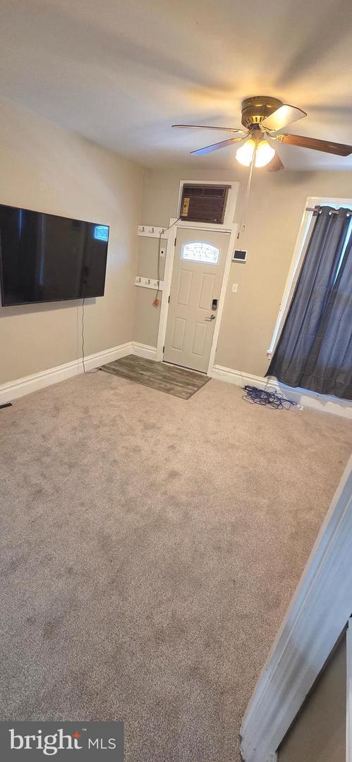 117 Penn St Property Photo 4