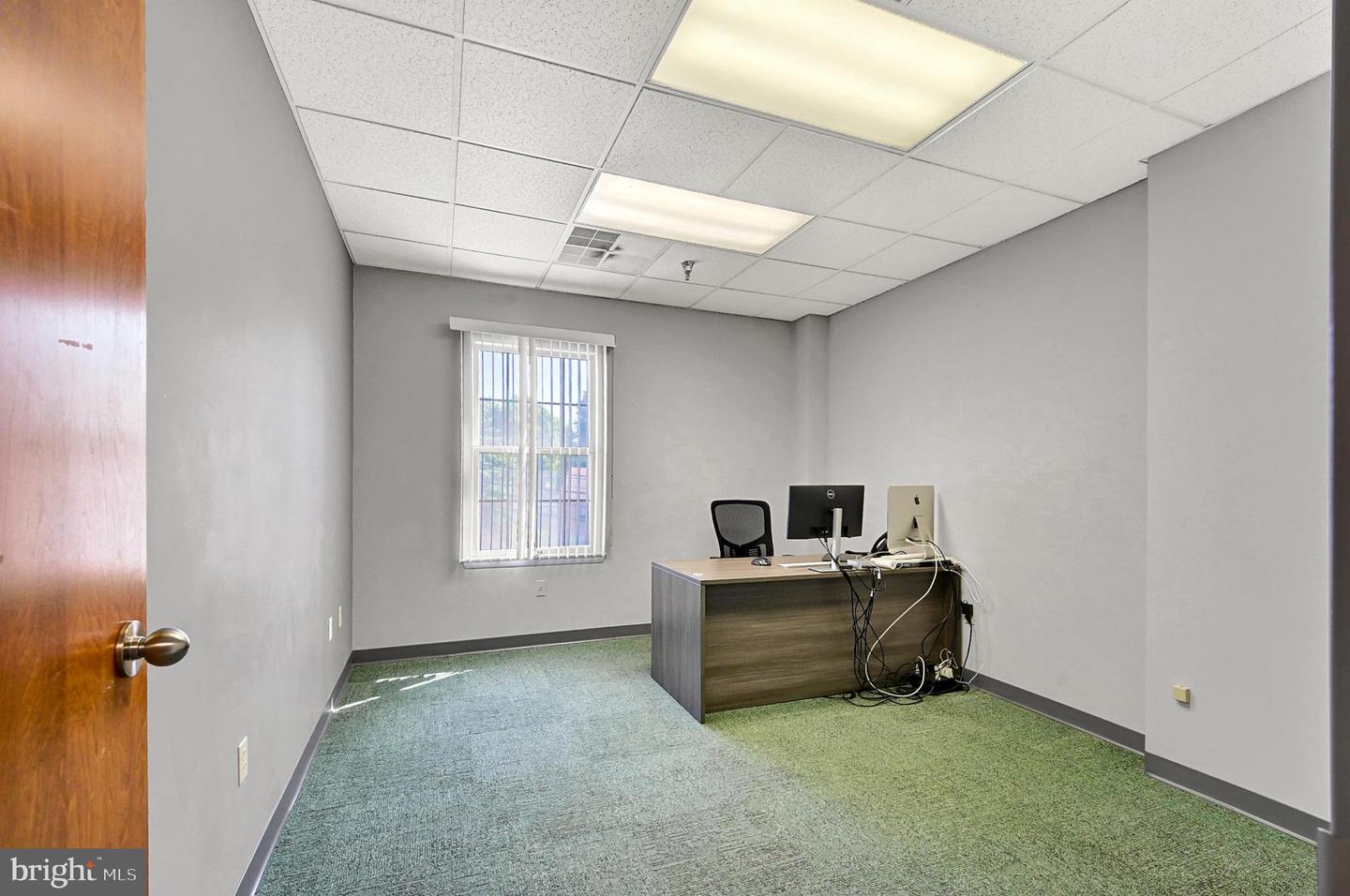4813 Jonestown Rd #206 Property Photo 6