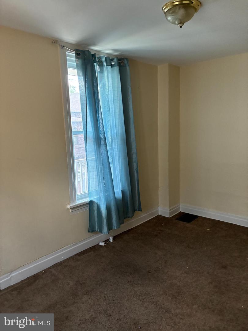 1611 North St Property Photo 10