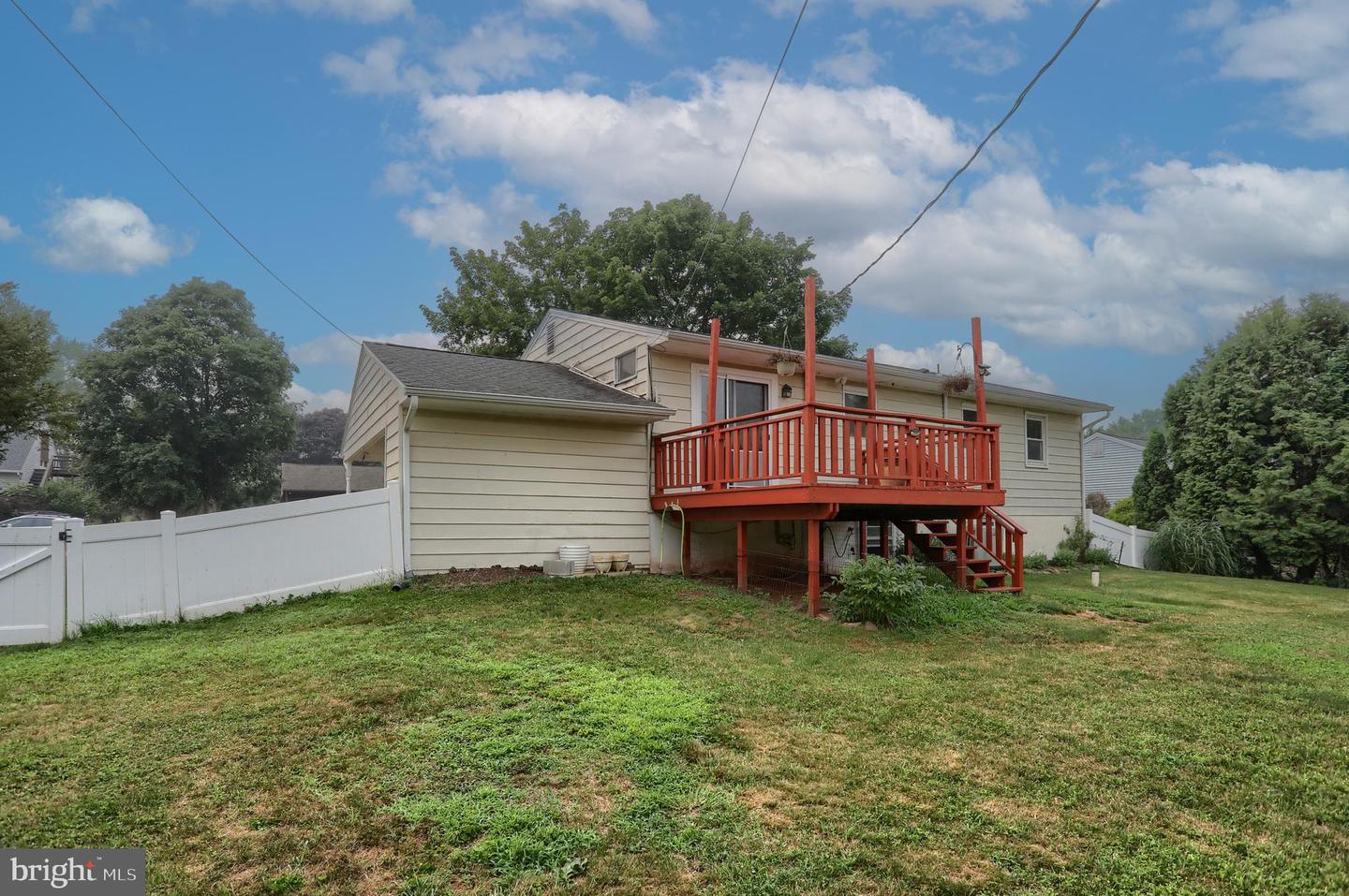 1132 Cornell Dr Property Photo 5