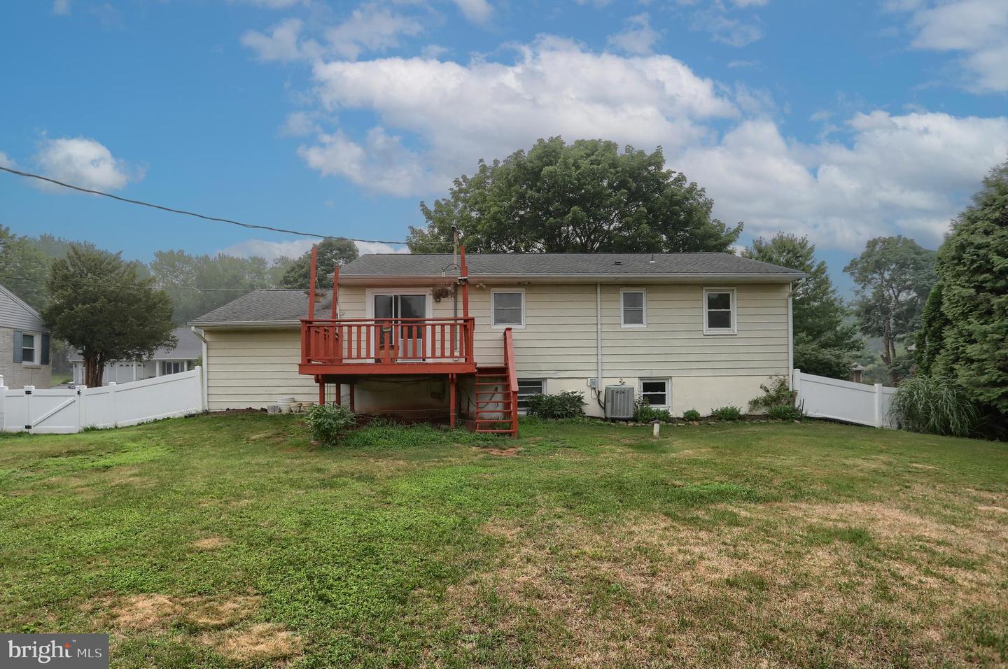 1132 Cornell Dr Property Photo 8